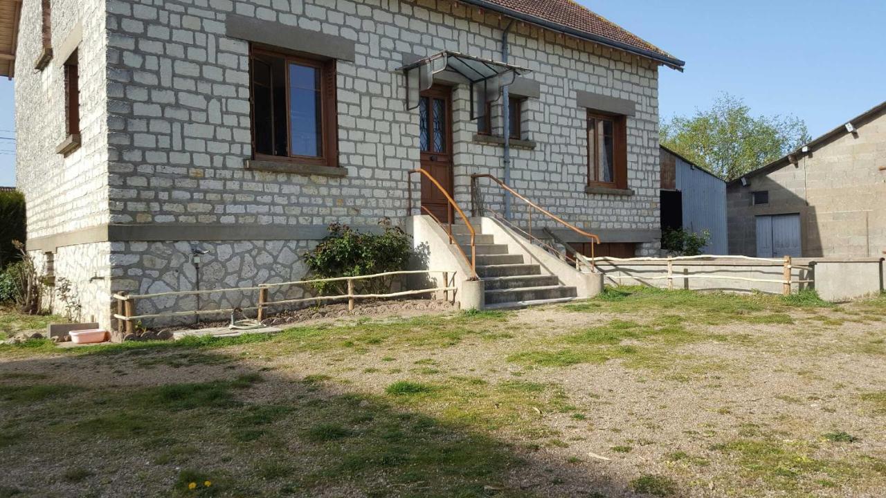 Maison A La Campagne Lye Exterior photo